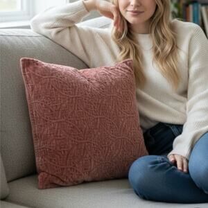 Pottery Barn Velvet Pillow Sham Dusty Rose Pink‎ Textured Boho Moroccan 20x20